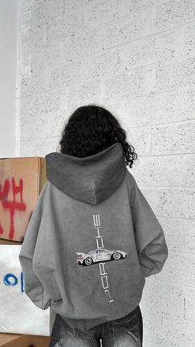 Porshe hodie over size