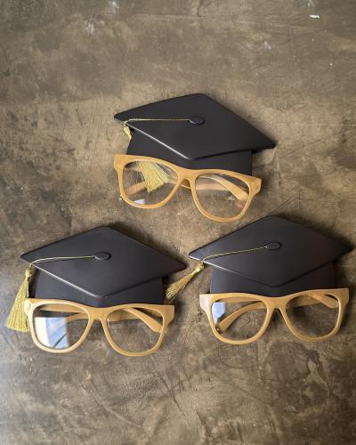 Graduation glasses