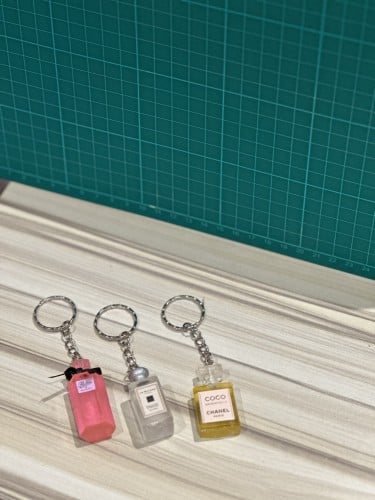 مجموعه ميداليات عطور