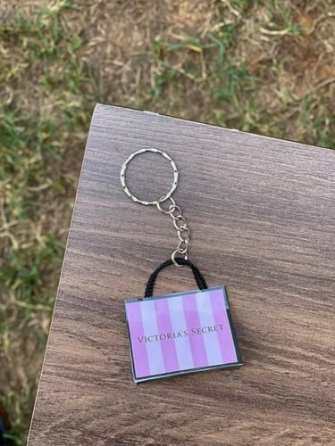 ميدالية كيس فكتوريا