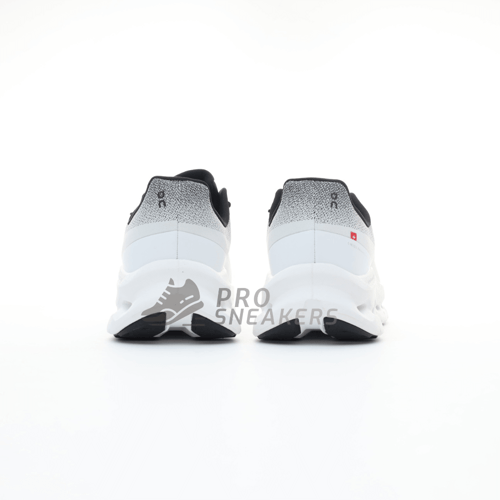 On Running Cloudtilt Black Ivory Sneakers