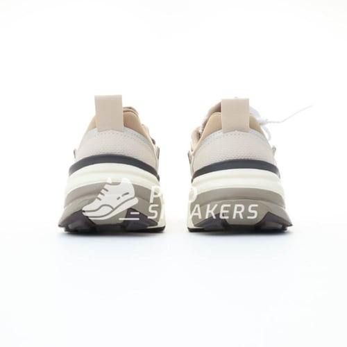 V2K Run Light Orewood Brown sneakers