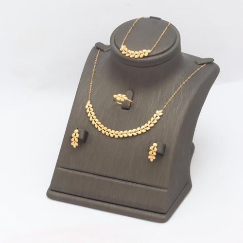 طقم ذهب عصري عيار 21