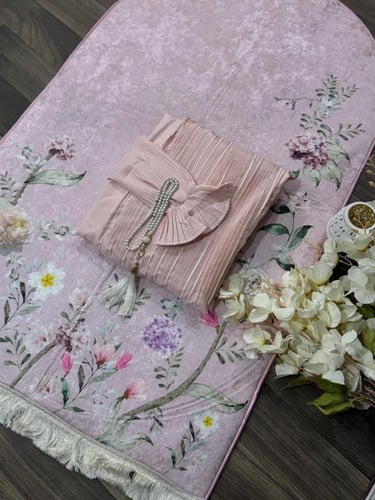 طقم تُقى - تركي