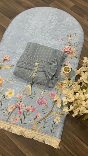 طقم تُقى - تركي