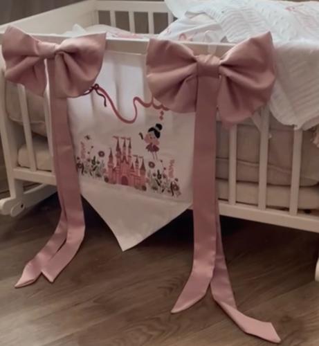 بانر مع فيونكات