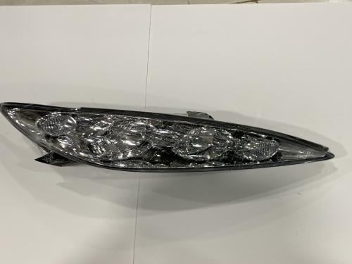 شمعة كامري يسار 2006 ديبو