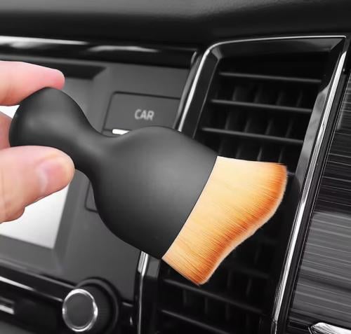 فرشاه لتنظيف الأماكن الضيقه