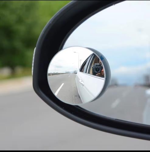 مرآة النقطة العمياء