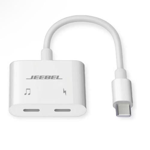 محول معتمد من آبل بمنفذين USB-C