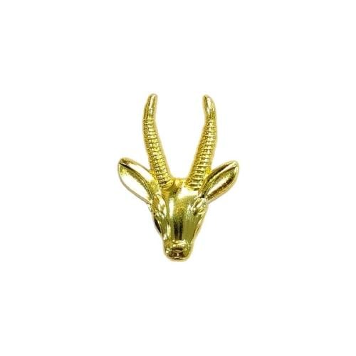 ملصق معدني 3m غزال ذهبي