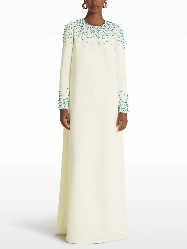 فستان فضفاض بأكمام طويلة