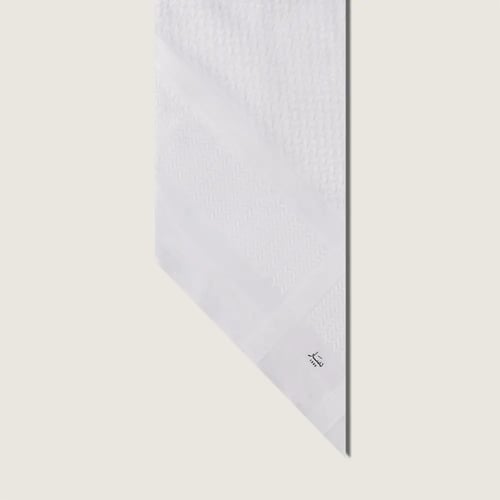 شماغ دسار ابيض 2026