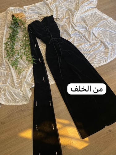فستان اسود