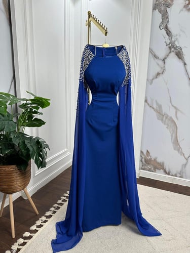 فستان شهد الشمري