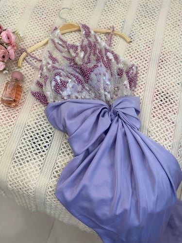 فستان هاديه