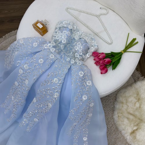 فستان رانيه