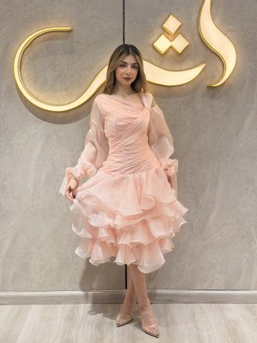فستان مروج بينك | بقماش جازار وقصه مميزه بكسرات مل...