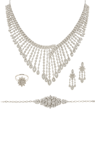 طقم ذهب أبيض مميز