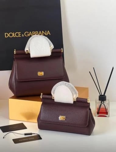 دولتشي آند غابانا (Dolce & Gabbana)،