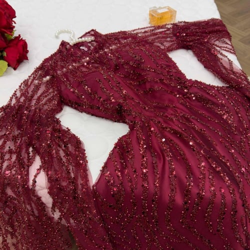 فستان شك كامل