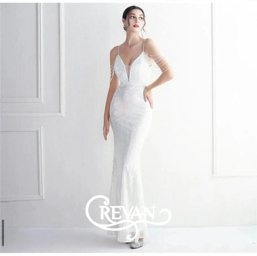 فستان سهرة لآلئ نجد