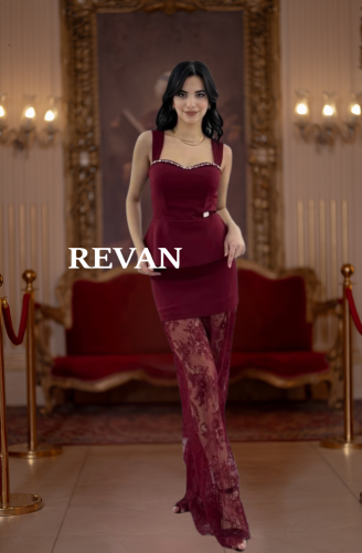 فستان فاخر بوردو دانتيل بتصميم طبقتين من ريفان