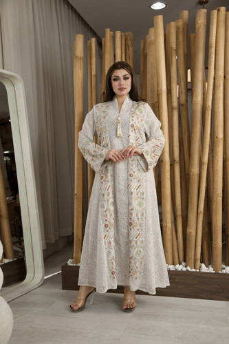 جلابية رمضانية فاخرة بتطريز تراثي أنيق من ريڤــان