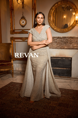 فستان سهرة رمال الذهب