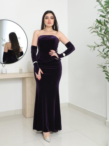 فستان سهرة مخمل بقصة مستقيمة مع أكمام منفصلة من ري...