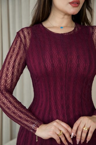 فستان عيد فاخر بتطريز دانتيل أنيق من ريڤــان