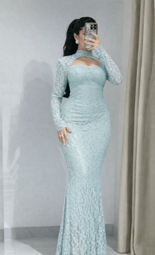 فستان عيد طويل بقصة ميرميد أنثوية من ريڤــان