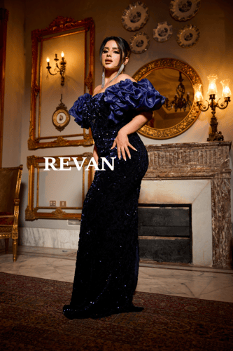 فستان سهرة مطرز بأكمام منفوشة