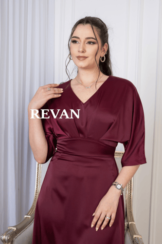 فستان تركي ناعم ميدي بقصة كلاسيكية