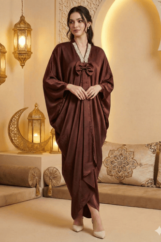 جلابية فاخرة بفيونكة أمامية من ريڤــان