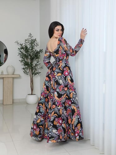 فستان سهرة منفوش بتصميم مطبوع من ريڤــان