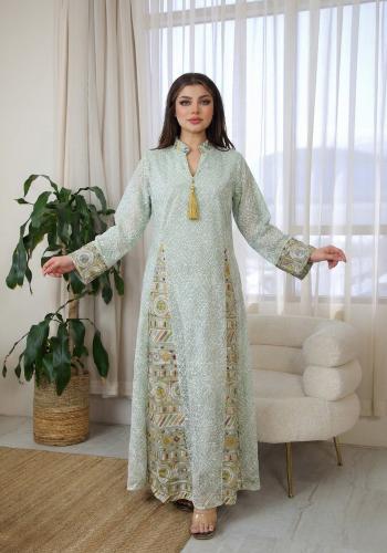 جلابية رمضانية بتطريز تراثي من ريڤــان