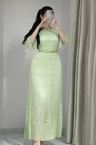 فستان عيد ميدي بحزام أنيق من ريڤــان