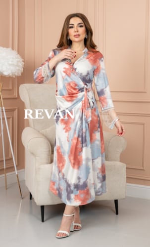 فستان بتصميم مميز وأنيق