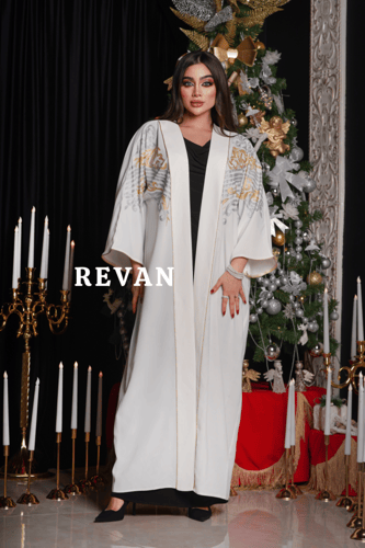 بشت كلاسيكي بلمسة عصرية جذابة