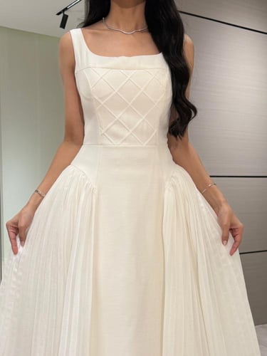 فستان عيد ميدي تصميم أنيق من ريڤــان