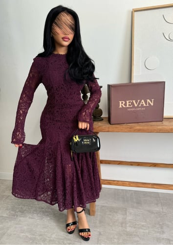 فستان عيد دانتيل ميدي بقصة ميرميد من ريڤــان