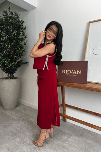 فستان عيد قطعتين ميدي بتصميم طبقات وتفاصيل كريستال...