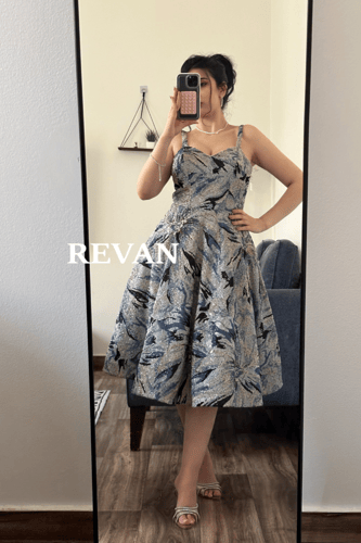 فستان سهرة ميد بقماش الترتر