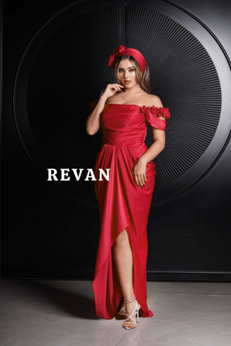 فستان بإطلالة حالمة