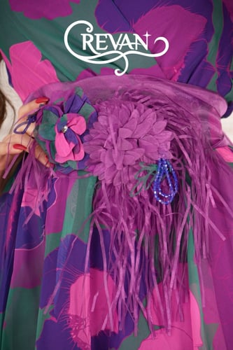 فستان مشجر طبقات مزين بحزام وردة باهداب