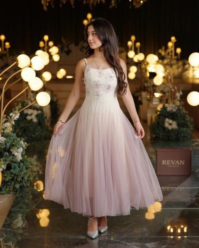 Rivan midi evening dress with floral embroidery