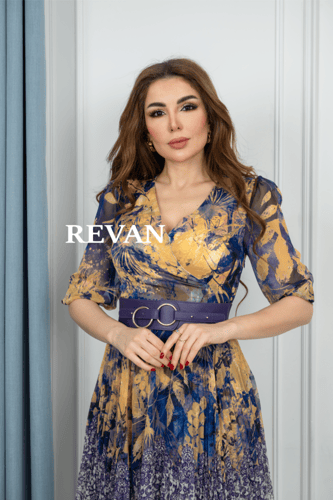 فستان أنيق بنقوش زهرية مميزة