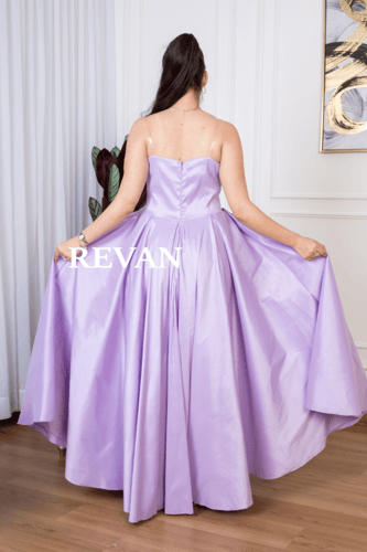 فستان سهرة منفوش