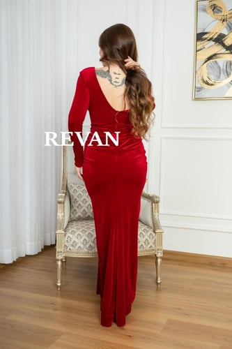 فستان مخمل طويل